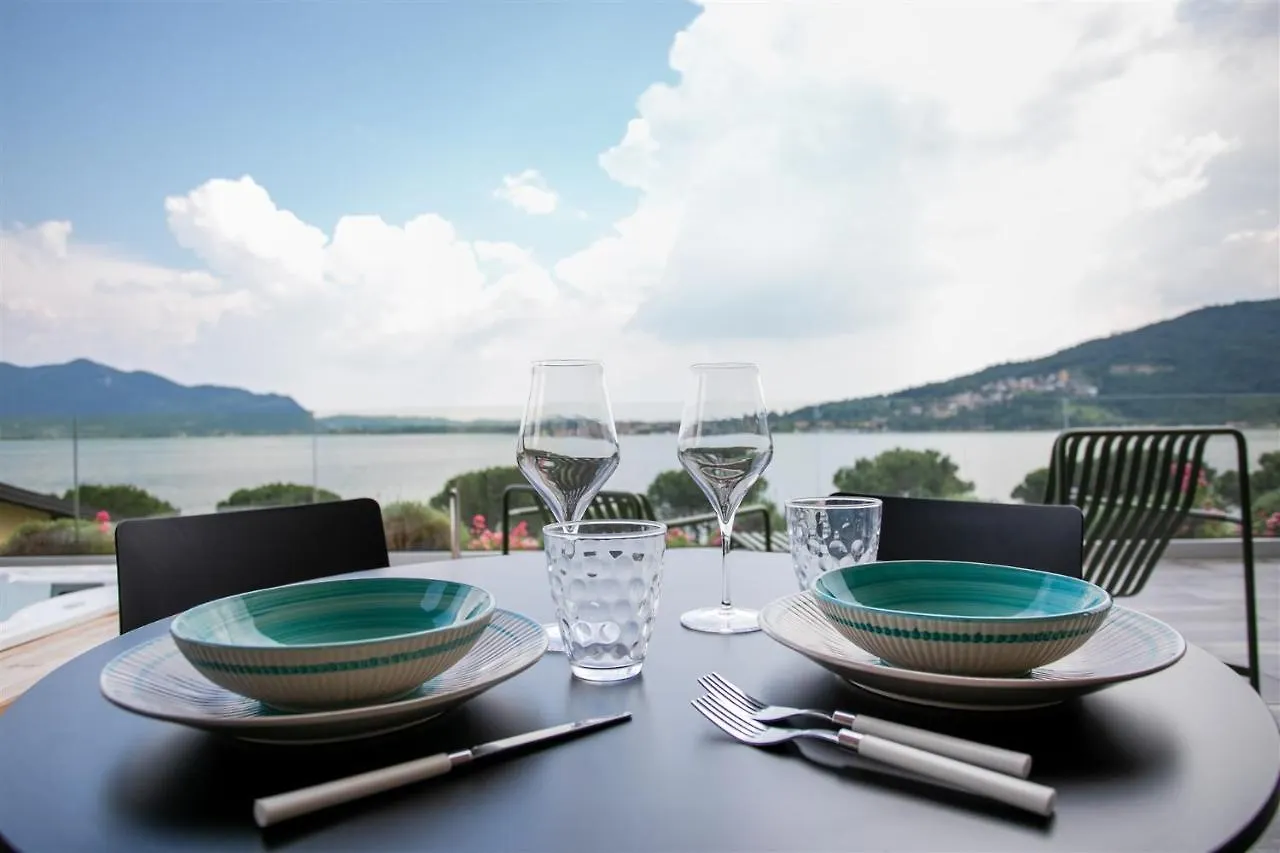 Iseolakerental - Surre Resort Sarnico İtalya